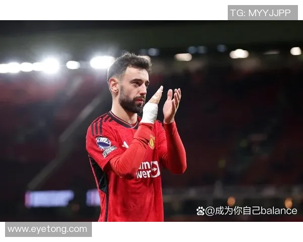 冲突升级！曼联与教练发生激烈争执